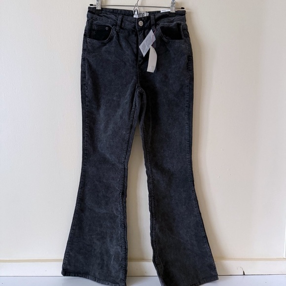 BDG Urban Outfitters Y2K Style Flare Pants Jeans Womens Size 28 Gray New 28X32 - Picture 1 of 7